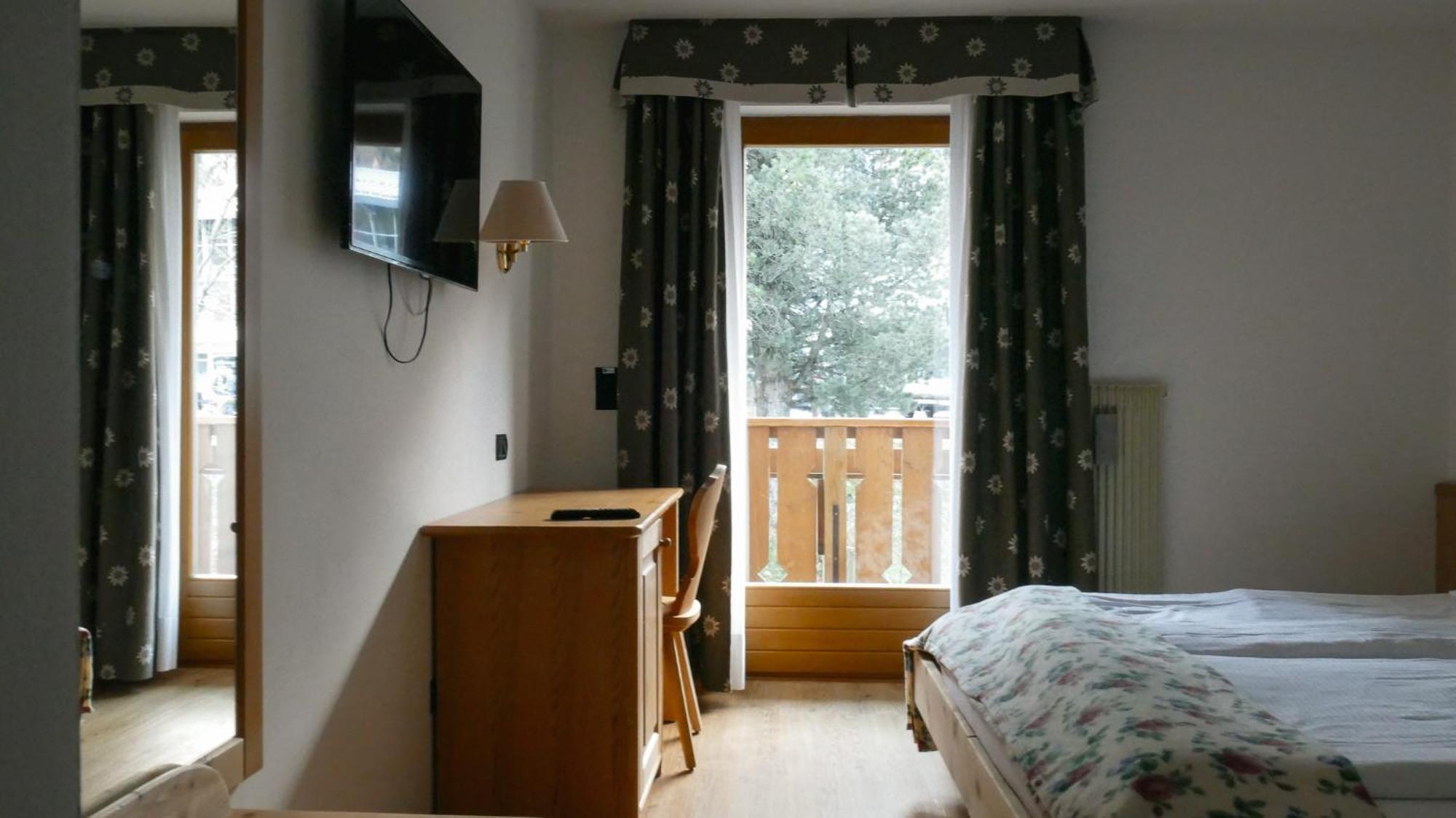 Hotel Malga Passerella 모에나 외부 사진
